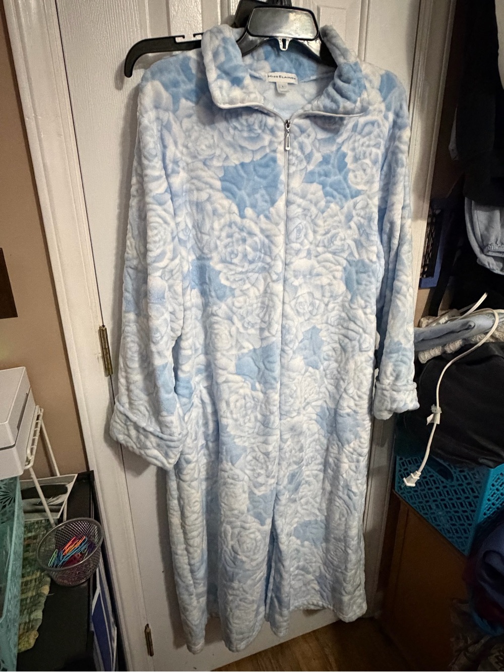 Miss Elaine Blue and White Floral Plush Zip Robe